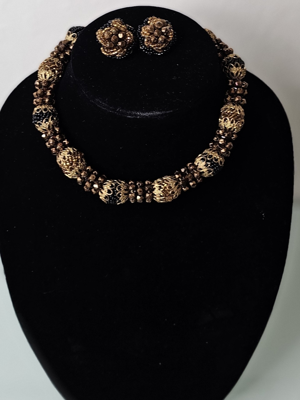 Vintage Jewelry Set Features A Necklace and Matching Earrings